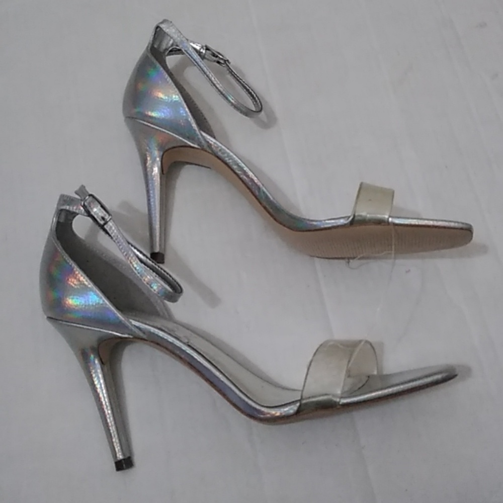 Guess metallic heels 9M
